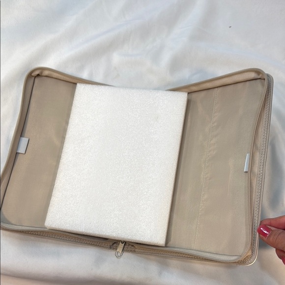 Floral Bible Cover Case with Handle, Zipper, “Always Choose Joy” on back, BNWT - Picture 7 of 11